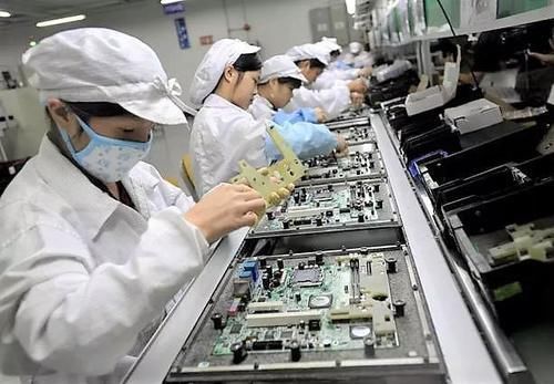 全球最大手机代工厂强势扩张 5G超大订单加持，海外建厂与大数据服务并进